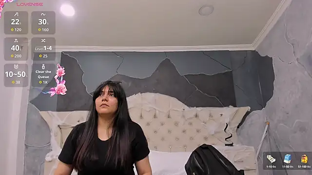 Snapshot of AmberGreyy_ chatting on October 7, 2025, 5:25 pm AmberGreyy online show from October 7, 2025, 5:25 pm