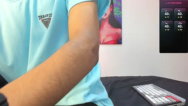 Snapshot of harrytwink18 chatting on February 28, 2025, 3:15 pm harrytwink18 online show from February 28, 2025, 3:15 pm