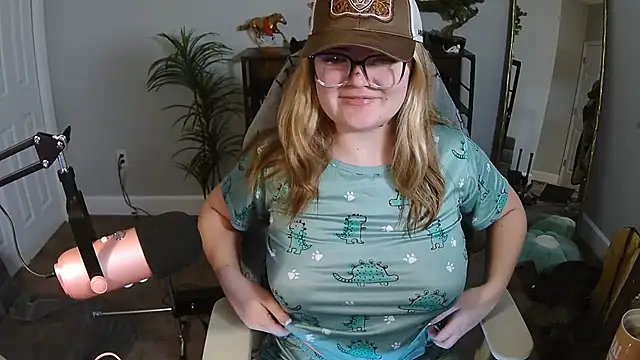 Snapshot of rodeobrii chatting on February 2, 2026, 2:32 am rodeobrii online show from February 2, 2026, 2:32 am