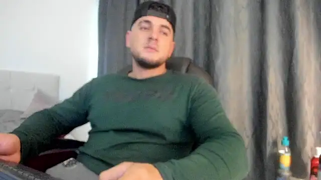 Snapshot of Teilor_Creed chatting on October 30, 2025, 7:44 pm Teilor Creed online show from October 30, 2025, 7:44 pm