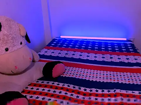 Snapshot of ladypussy69 chatting on November 12, 2025, 2:15 am ladypussy69 online show from November 12, 2025, 2:15 am