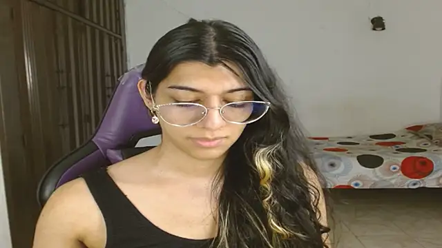 Snapshot of engielphoenis14 chatting on September 23, 2025, 9:44 pm engielphoenis14 online show from September 23, 2025, 9:44 pm