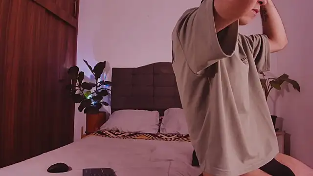 2gays 1Str8 online show from March 10, 2026, 1:31 am