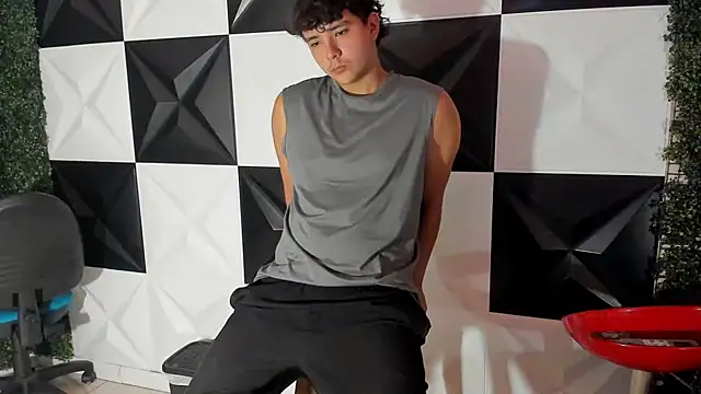 Snapshot of Dani_cumboy chatting on October 25, 2025, 2:07 pm Dani cumboy online show from October 25, 2025, 2:07 pm