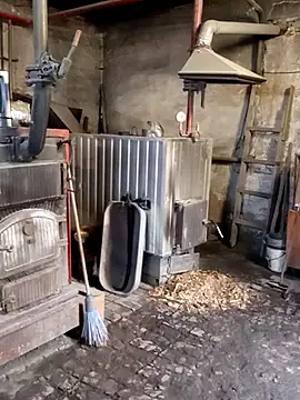 Snapshot of MityaXLoves chatting on November 12, 2025, 5:55 am MityaXLoves online show from November 12, 2025, 5:55 am