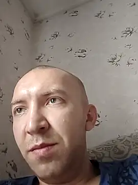 Snapshot of MityaXLoves chatting on December 4, 2025, 6:23 am MityaXLoves online show from December 4, 2025, 6:23 am