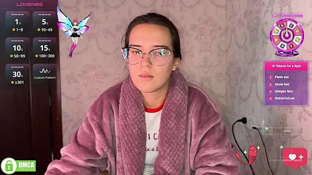 Snapshot of the_princese chatting on November 3, 2025, 10:52 am the princese online show from November 3, 2025, 10:52 am