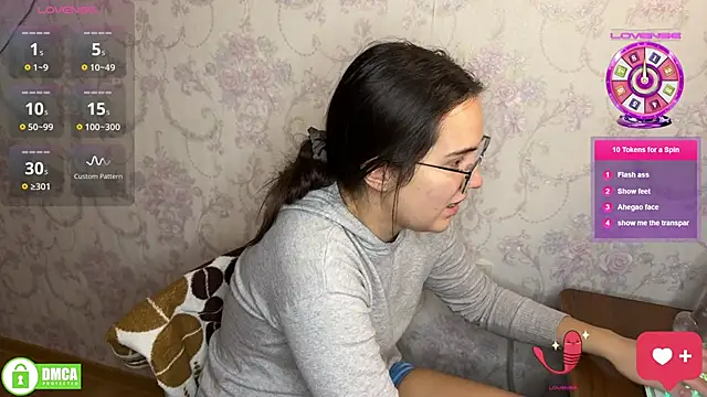 Snapshot of the_princese chatting on December 5, 2025, 6:50 pm the princese online show from December 5, 2025, 6:50 pm