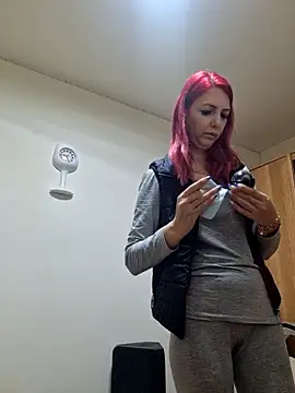 Evadesirex46 online show from May 9, 2026, 6:28 am