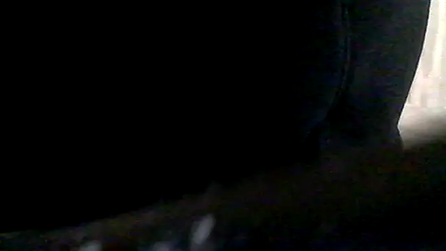 Snapshot of Lilsmokeshow017 chatting on April 23, 2026, 8:32 am Lilsmokeshow017 online show from April 23, 2026, 8:32 am