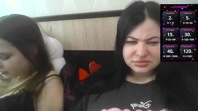 Snapshot of German_Eva chatting on October 31, 2025, 11:40 am German Eva online show from October 31, 2025, 11:40 am