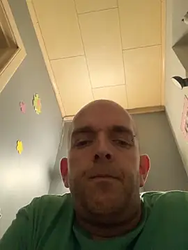 Snapshot of Bigtoyaddict chatting on November 26, 2025, 4:34 am Bigtoyaddict online show from November 26, 2025, 4:34 am