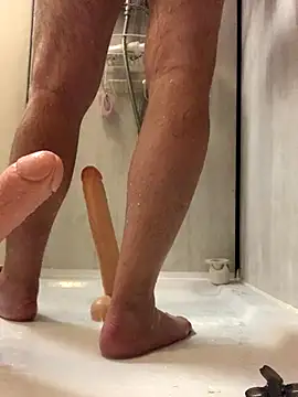 Snapshot of Bigtoyaddict chatting on December 3, 2024, 5:15 am Bigtoyaddict online show from December 3, 2024, 5:15 am