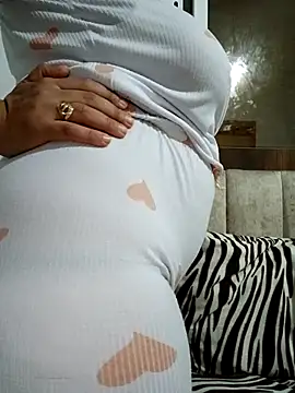 Snapshot of Saakoora chatting on September 26, 2025, 8:59 pm Saakoora online show from September 26, 2025, 8:59 pm