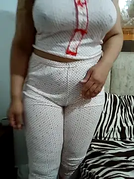 Snapshot of Saakoora chatting on September 25, 2025, 4:13 pm Saakoora online show from September 25, 2025, 4:13 pm