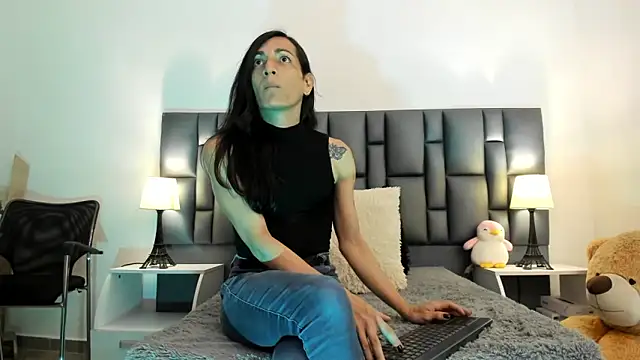 Snapshot of VioletaGomezCo chatting on February 27, 2026, 3:23 pm VioletaGomezCo online show from February 27, 2026, 3:23 pm