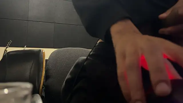 hotcamboy420 online show from November 15, 2025, 5:55 am