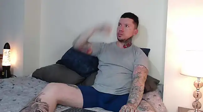 Snapshot of Adam_tatto chatting on February 21, 2025, 4:37 pm Adam tatto online show from February 21, 2025, 4:37 pm