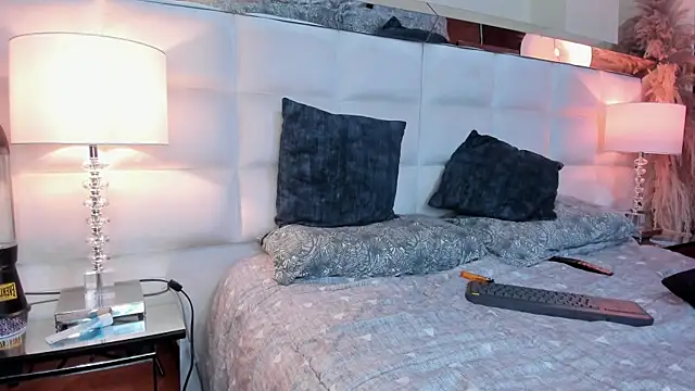 Snapshot of Adam_tatto chatting on March 20, 2025, 4:18 am Adam tatto online show from March 20, 2025, 4:18 am