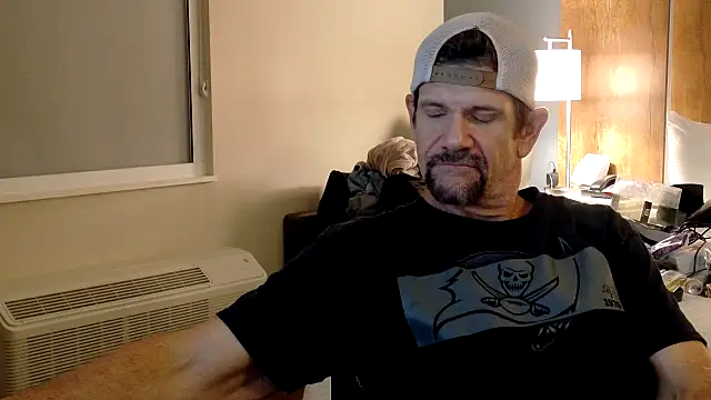 Snapshot of allenspuninfla chatting on September 17, 2025, 5:31 am allenspuninfla online show from September 17, 2025, 5:31 am