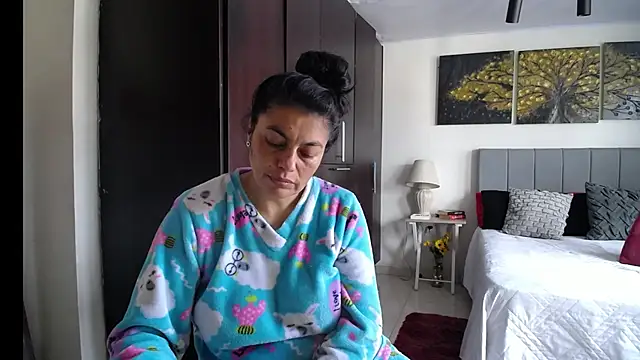 Lust Mom41 online show from July 1, 2026, 7:36 pm