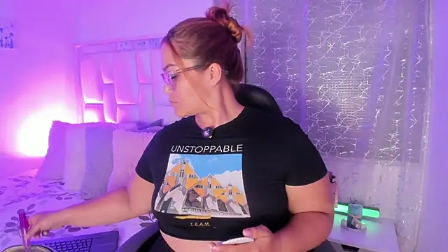 LeahxBarker online show from April 17, 2026, 1:52 am