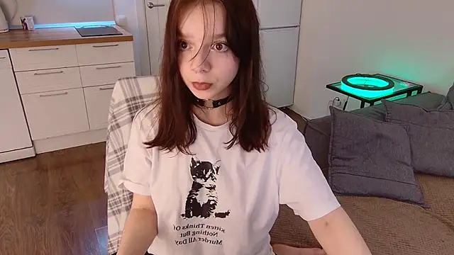 crystal lilith online show from October 26, 2025, 4:29 pm