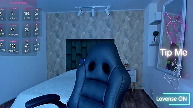 Snapshot of april_dumont chatting on December 18, 2025, 2:54 pm april dumont online show from December 18, 2025, 2:54 pm