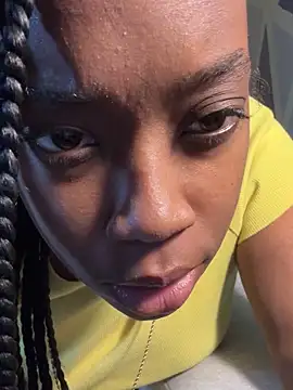 creamydelight69 online show from December 16, 2025, 4:22 pm