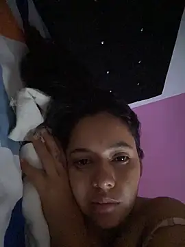 juliana 0796 online show from April 30, 2026, 5:42 pm
