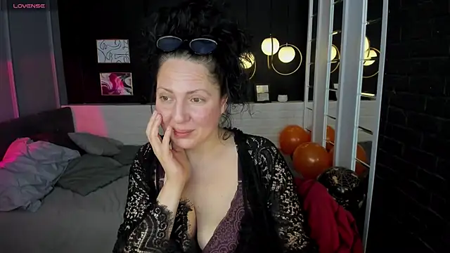 Snapshot of Anita_Muse chatting on November 2, 2025, 9:09 pm Anita Muse online show from November 2, 2025, 9:09 pm