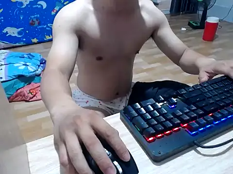 Cloudycockcare online show from March 26, 2026, 8:12 am