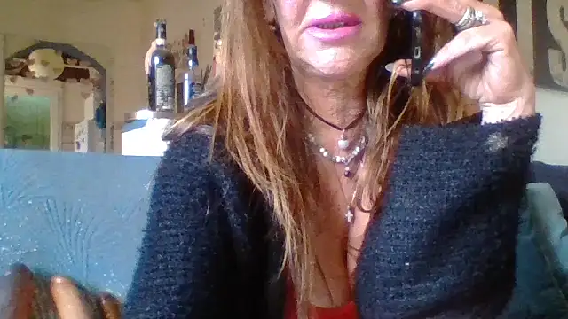 Snapshot of gildamilf chatting on February 21, 2026, 12:51 pm gildamilf online show from February 21, 2026, 12:51 pm