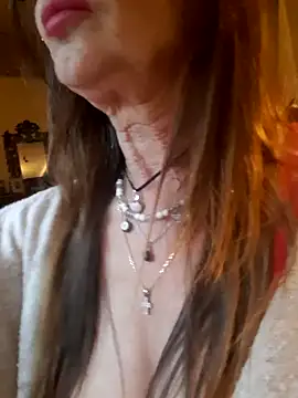 Snapshot of gildamilf chatting on November 25, 2025, 3:56 pm gildamilf online show from November 25, 2025, 3:56 pm