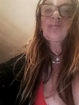 Snapshot of gildamilf chatting on November 22, 2025, 11:58 pm gildamilf online show from November 22, 2025, 11:58 pm