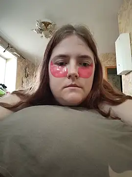 Snapshot of DesireMelissa chatting on June 19, 2026, 2:28 am DesireMelissa online show from June 19, 2026, 2:28 am