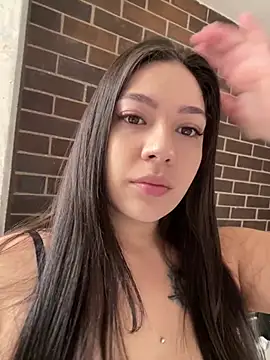 Latina vanessa online show from March 22, 2026, 2:51 pm