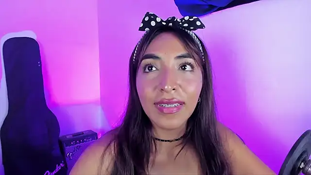 Snapshot of Leticia_brownn1 chatting on March 17, 2025, 6:00 pm Leticia brownn1 online show from March 17, 2025, 6:00 pm