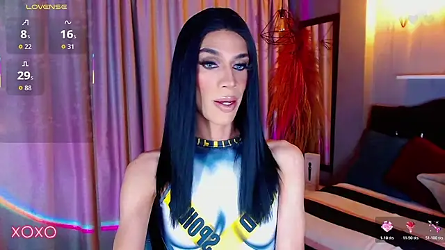 camila hootie online show from November 17, 2025, 8:13 pm