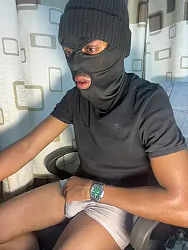 Snapshot of JaroDawg47 chatting on February 16, 2025, 6:43 pm JaroDawg47 online show from February 16, 2025, 6:43 pm