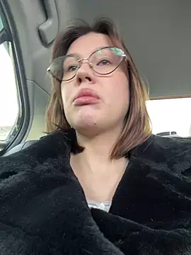 RinaCat online show from March 10, 2026, 5:44 am