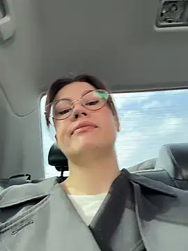 RinaCat online show from April 14, 2026, 5:56 am