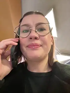 RinaCat online show from March 11, 2026, 5:23 am