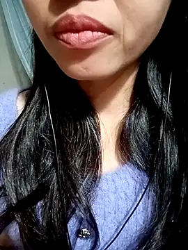 Snapshot of Hana_love20 chatting on October 24, 2025, 5:06 am Hana love20 online show from October 24, 2025, 5:06 am