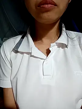 Snapshot of Hana_love20 chatting on November 11, 2025, 5:24 am Hana love20 online show from November 11, 2025, 5:24 am