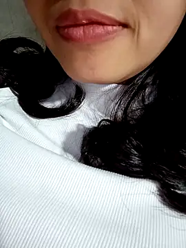 Snapshot of Hana_love20 chatting on November 14, 2025, 4:49 am Hana love20 online show from November 14, 2025, 4:49 am