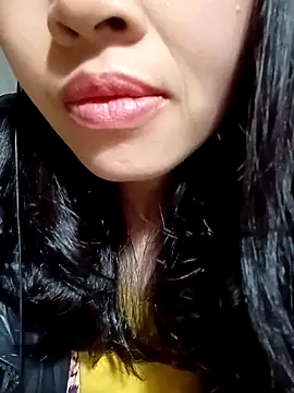 Snapshot of Hana_love20 chatting on November 19, 2025, 7:36 pm Hana love20 online show from November 19, 2025, 7:36 pm