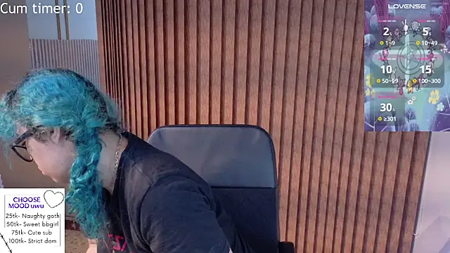 Eli666uwu online show from March 4, 2026, 10:56 am