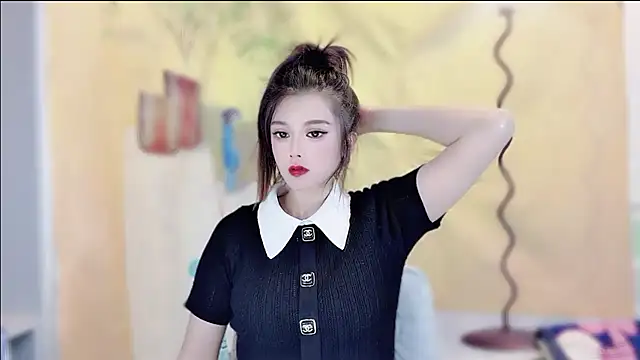 Snapshot of VIWVI chatting on November 21, 2025, 4:44 am VIWVI online show from November 21, 2025, 4:44 am