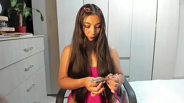 Snapshot of Karla_hernandez_ chatting on May 25, 2026, 10:47 am Karla hernandez online show from May 25, 2026, 10:47 am